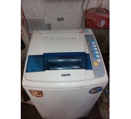 Bán maý giặt cũ SANYO 6,8Kg giá cạnh tranh