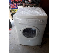 Máy giặt Electrolux 5,5 Kg mới 90%