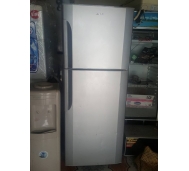 Tủ lạnh Hitachi 365 L nguyên bản ga lốc mới 85%