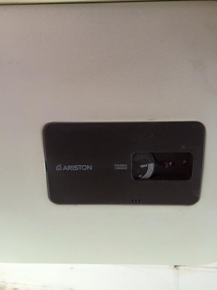 Bình nóng lạnh ARISTON 30L đảm bảo chất lượng
